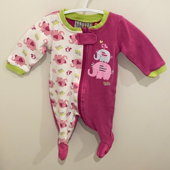 Newborn pajamas - Picture 1 of 2